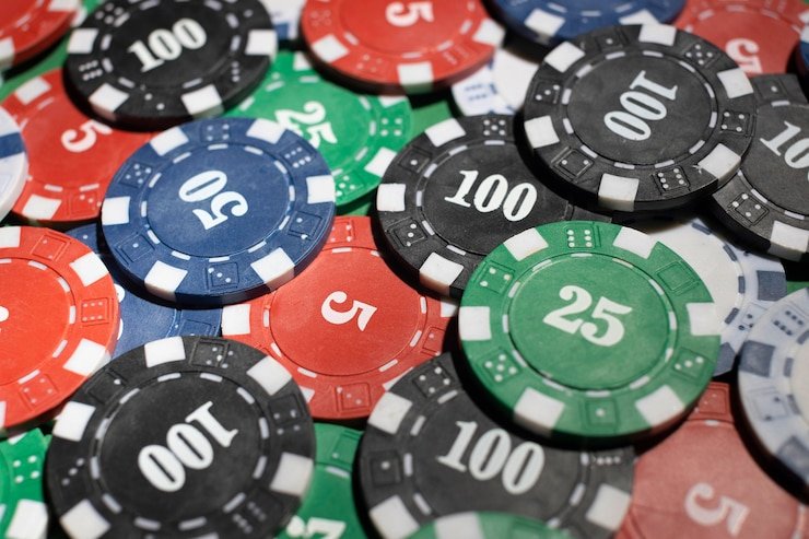 Ocean King live blackjack table with professional dealer and multilingual interface